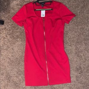**NWT**Red Dress with zipper